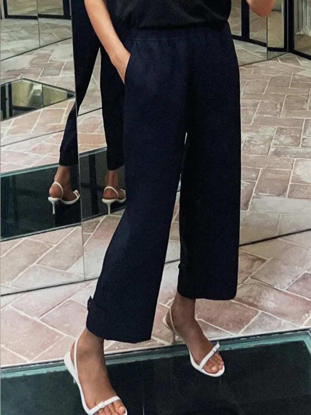 ZARA Straight-leg pull-on navy blue trousers with button tabs at the ankles